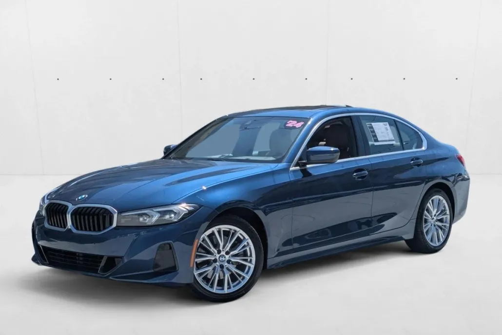 2024 Bmw 330i photo 1
