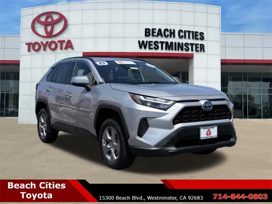 2023 Toyota RAV4 Hybrid LE photo 1