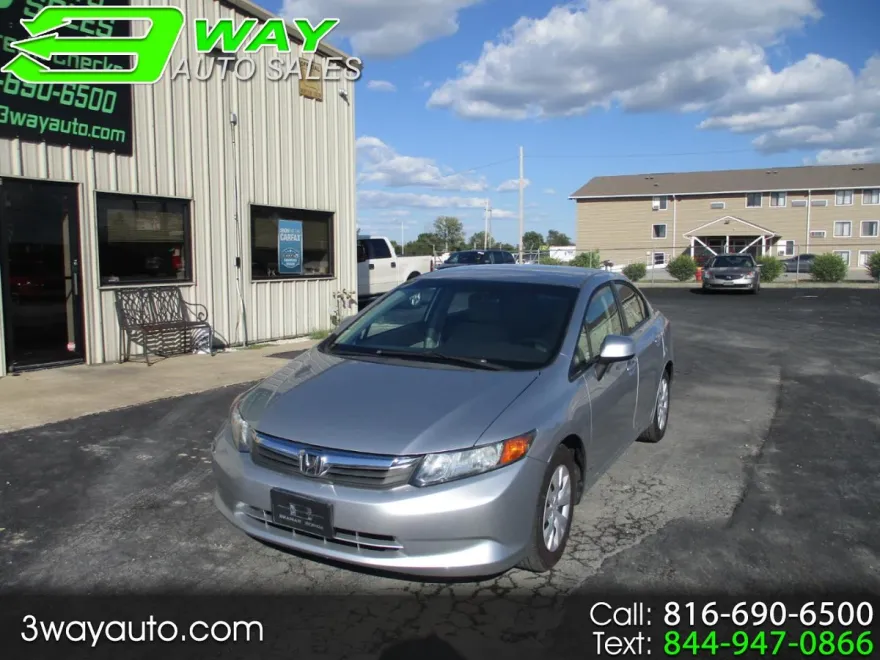 2012 Honda Civic LX photo 1