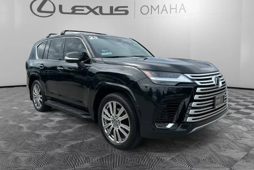 2023 Lexus LX 600 Ultra Luxury photo 1