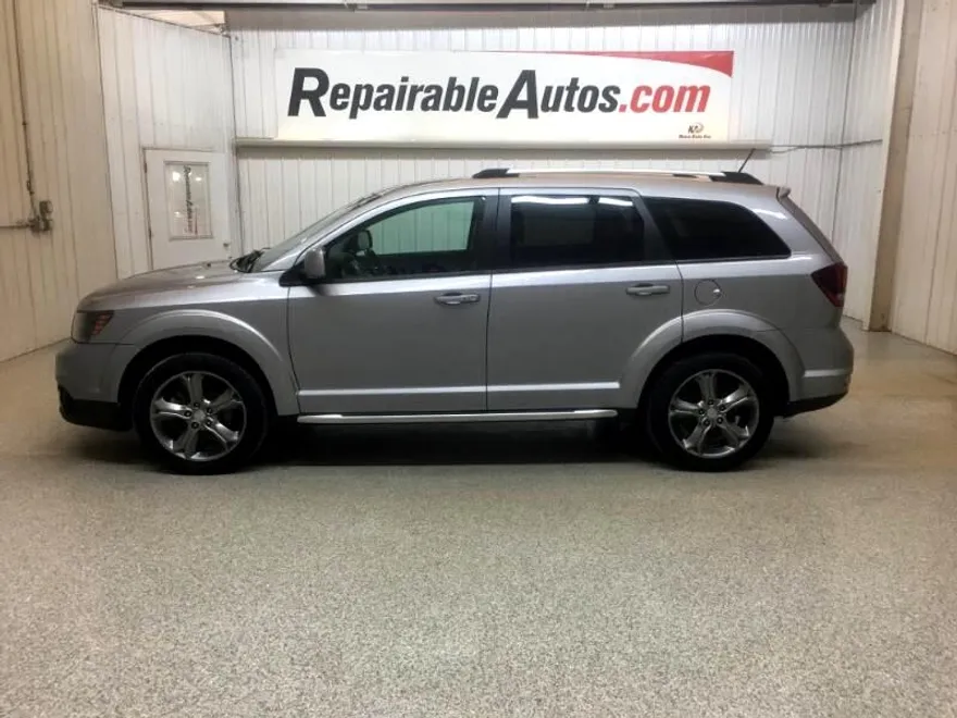 2017 Dodge Journey Crossroad photo 1