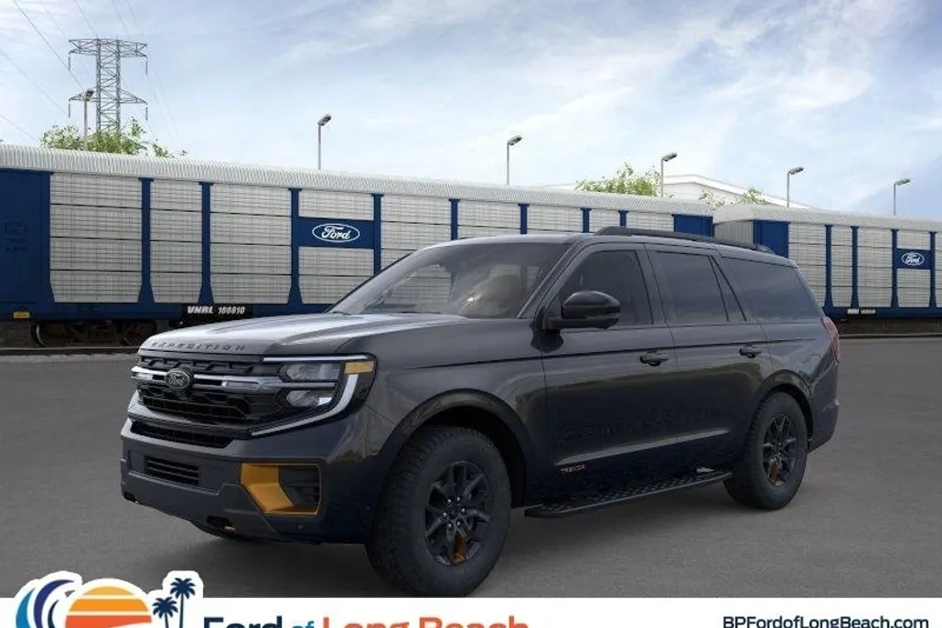 2025 Ford Expedition photo 1