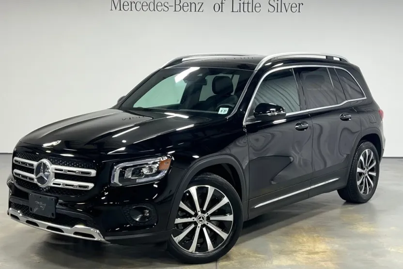 2022 Mercedes Benz GLB 250 4MATIC photo 1