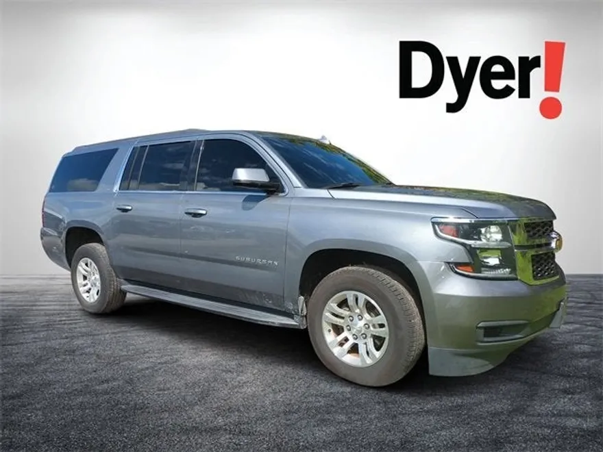 2019 Chevrolet Suburban LT photo 1