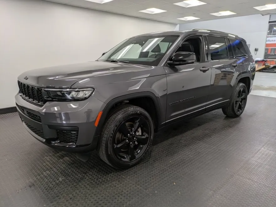 2024 Jeep Grand Cherokee Laredo Altitude X photo 1