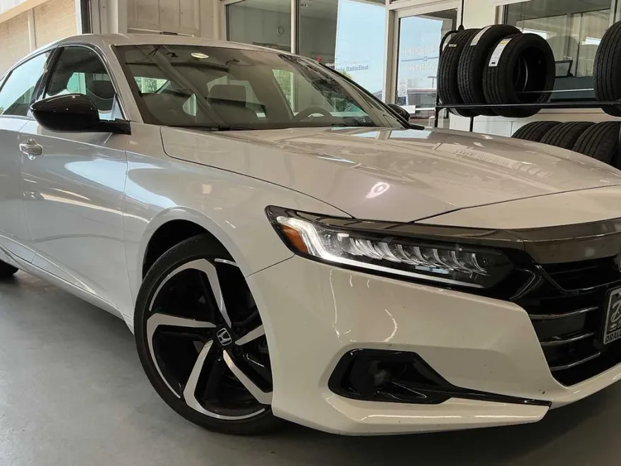 2022 Honda Accord Sport photo 1