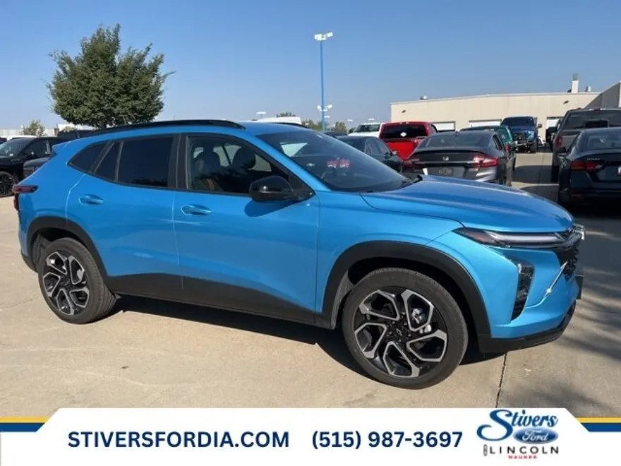 2025 Chevrolet Trax photo 1