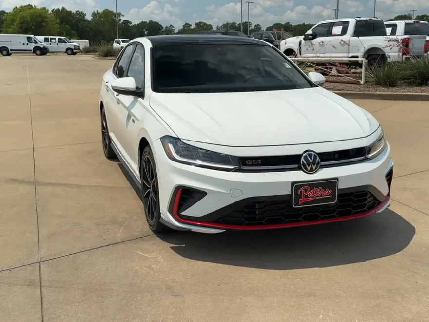 2025 Volkswagen Jetta GLI Autobahn photo 1