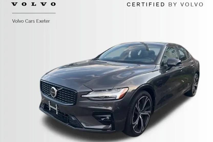2024 Volvo S60 Ultimate photo 1