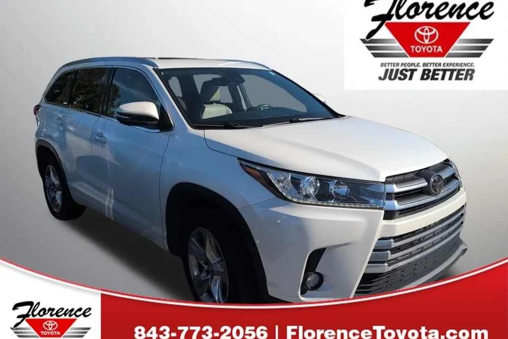 2017 Toyota Highlander Limited photo 1