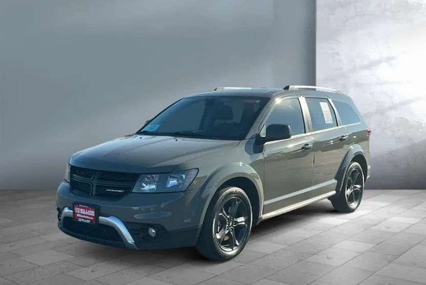 2020 Dodge Journey Crossroad photo 1