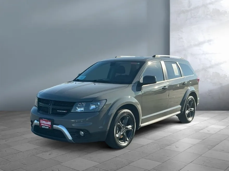 2020 Dodge Journey Crossroad photo 1