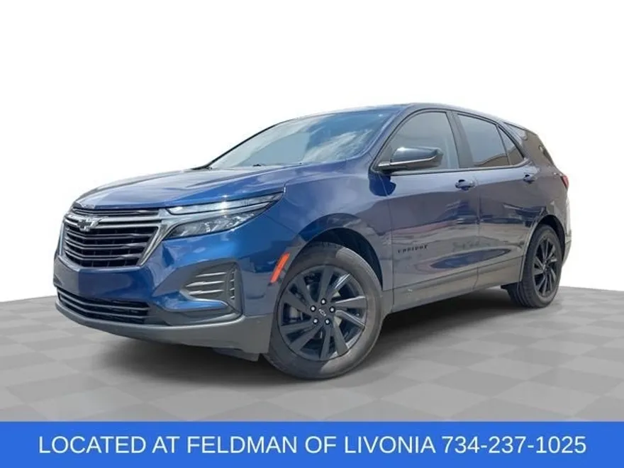 2023 Chevrolet Equinox LS photo 1