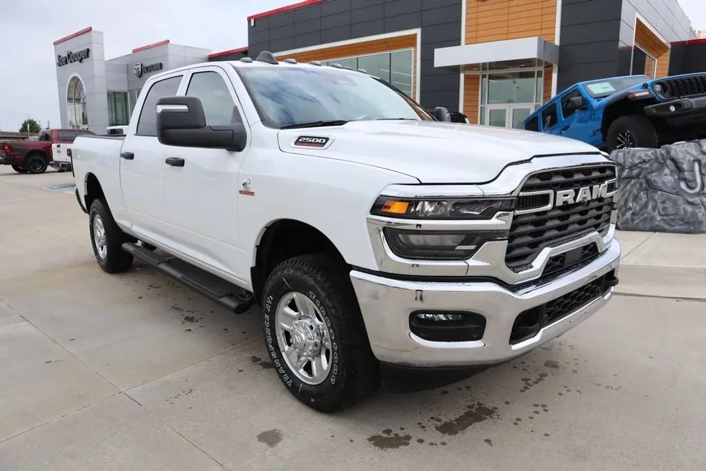 2026 Ram 2500 Tradesman photo 1