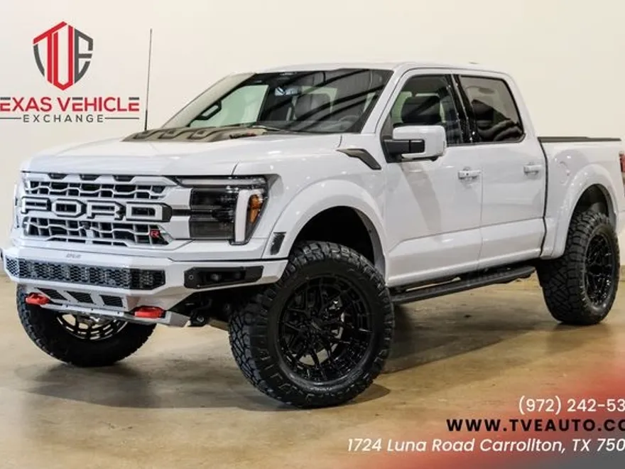 2025 Ford F-150 Raptor photo 1