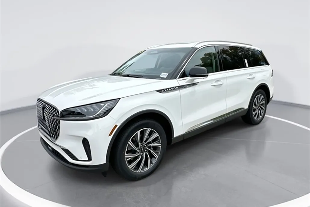 2025 Lincoln Aviator Premiere photo 1