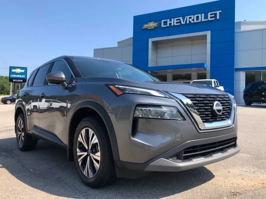 2023 Nissan Rogue SV photo 1