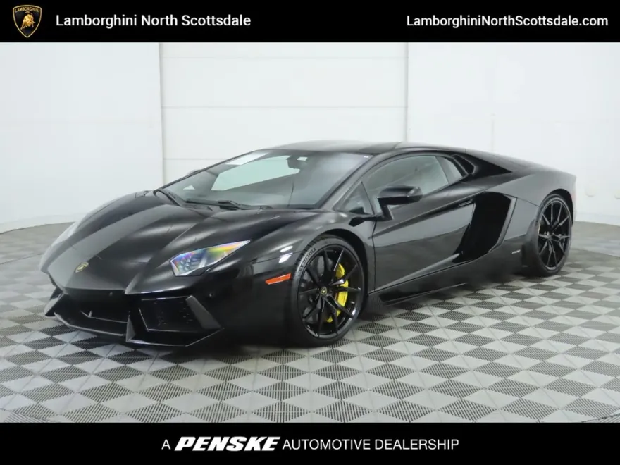 2014 Lamborghini Aventador photo 1