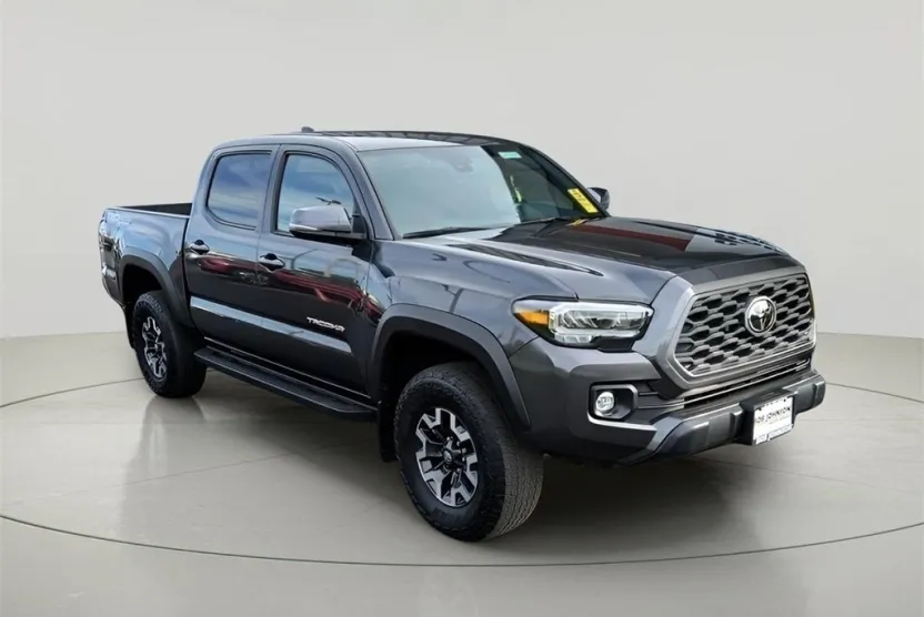 2023 Toyota Tacoma TRD Off-Road V6 photo 1