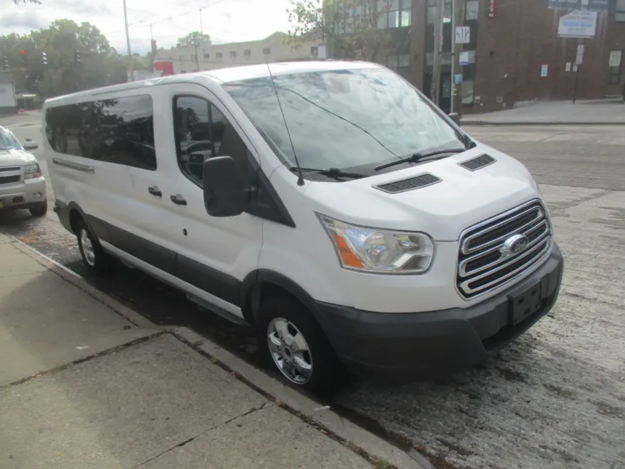 2018 Ford Transit XL photo 1