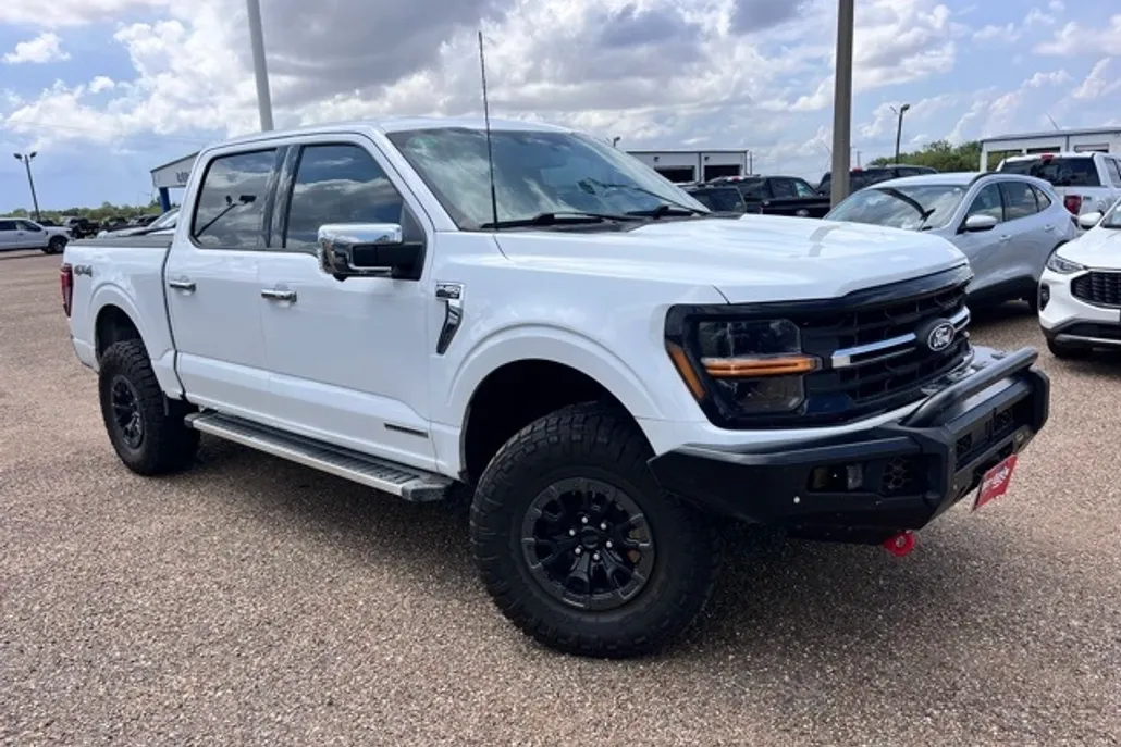 2024 Ford F-150 XLT photo 1