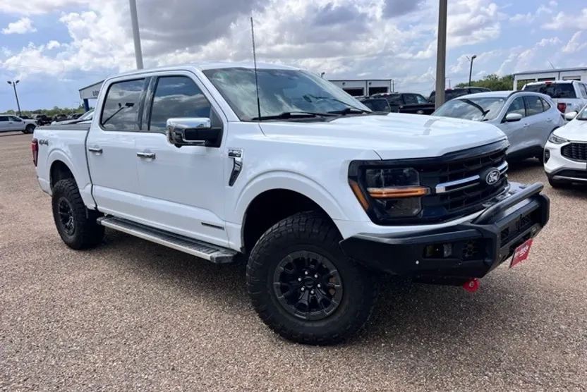 2024 Ford F-150 XLT photo 1