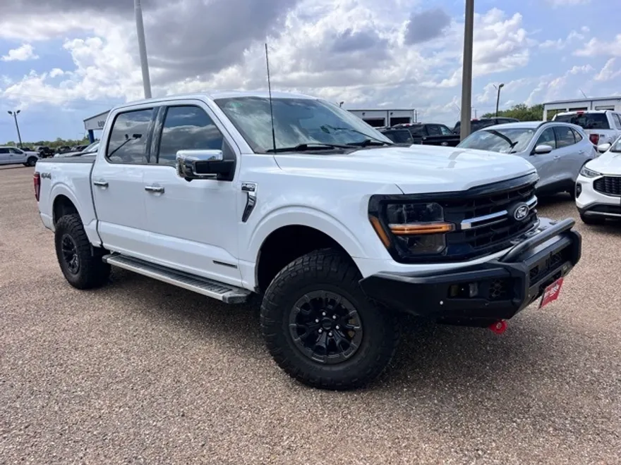 2024 Ford F-150 XLT photo 1