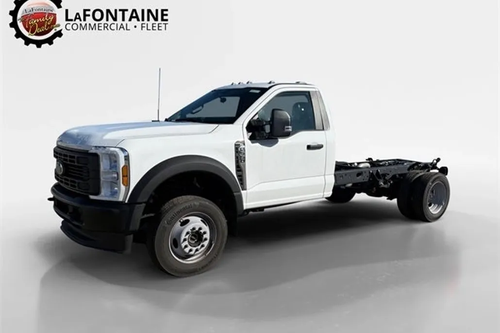 2024 Ford F-550 XL photo 1