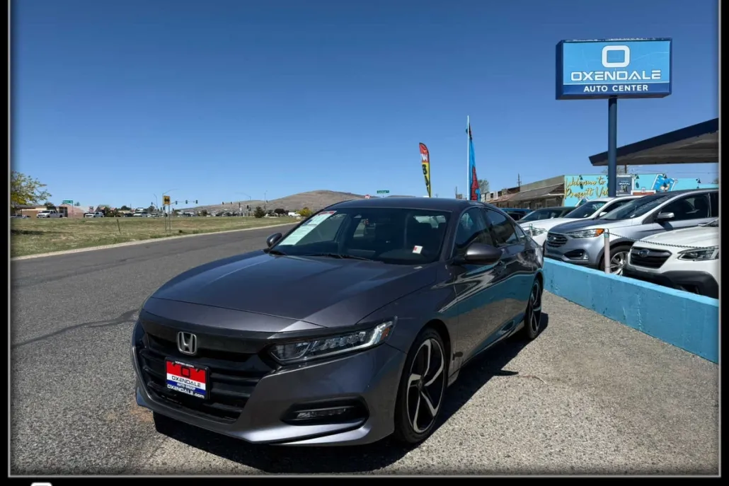 2020 Honda Accord Sport photo 1