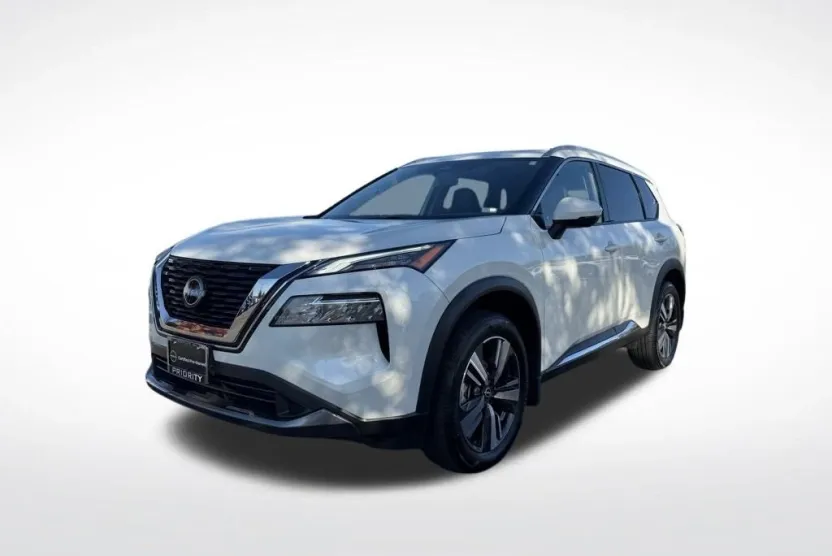 2023 Nissan Rogue SL photo 1