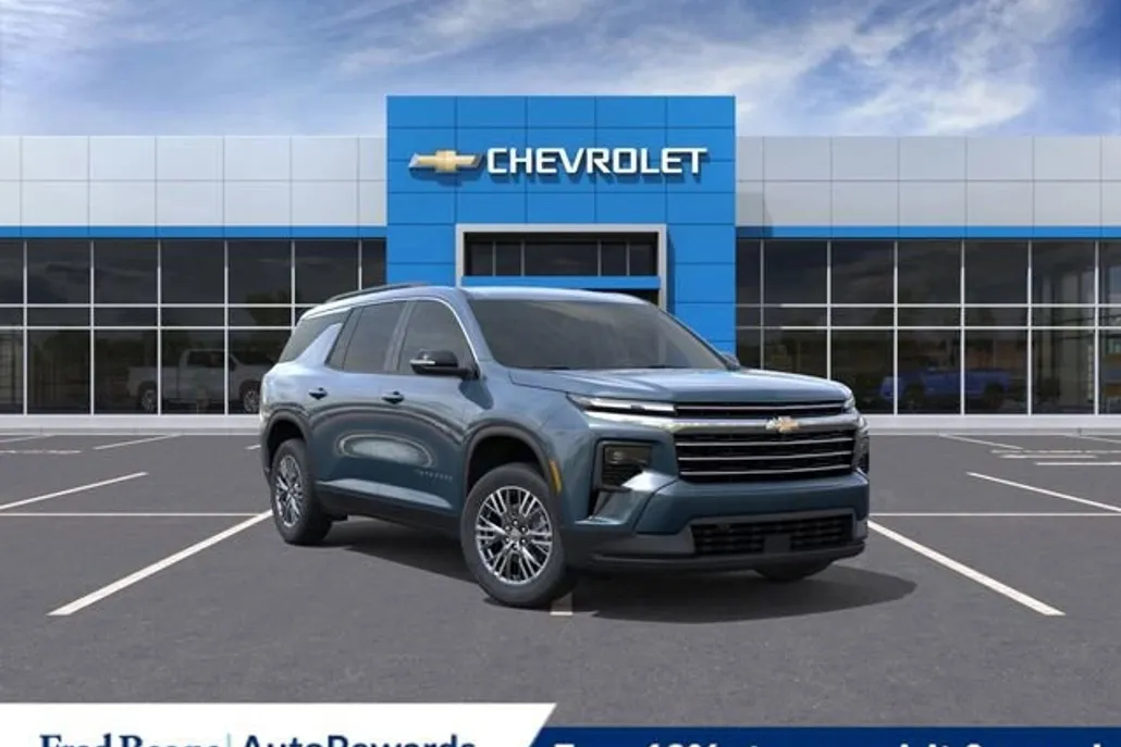 2026 Chevrolet Traverse photo 1