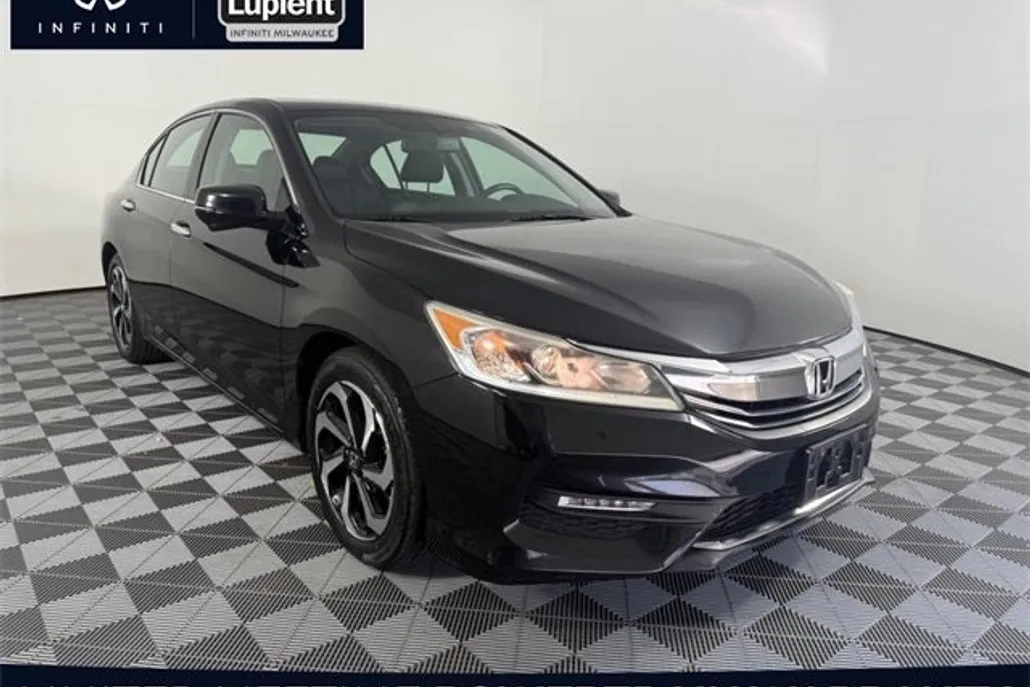 2017 Honda Accord EX-L photo 1