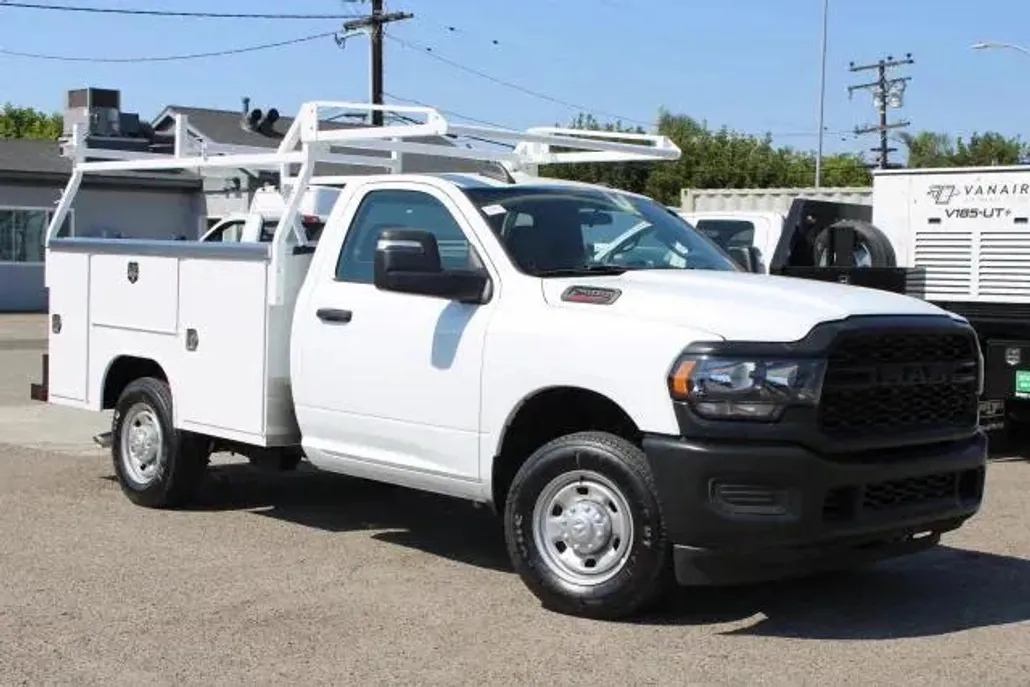 2024 Ram 2500 Tradesman photo 1