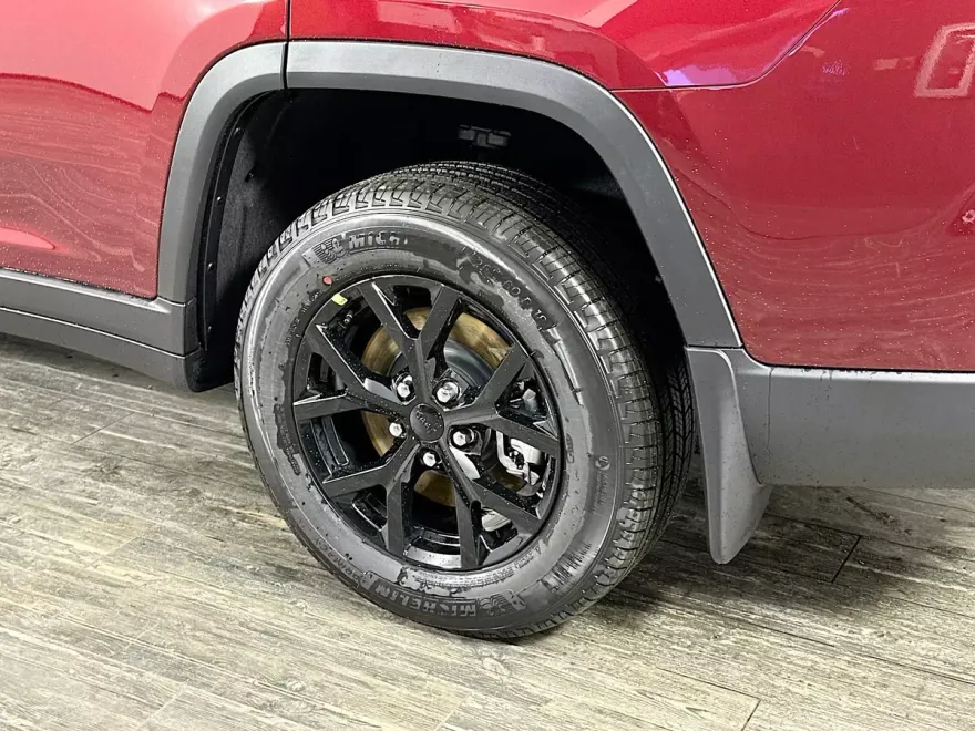 2025 Jeep Grand Cherokee Altitude X photo 9