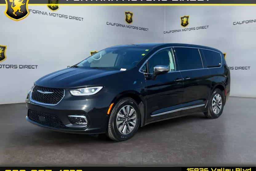 2022 Chrysler Pacifica Hybrid Limited photo 1