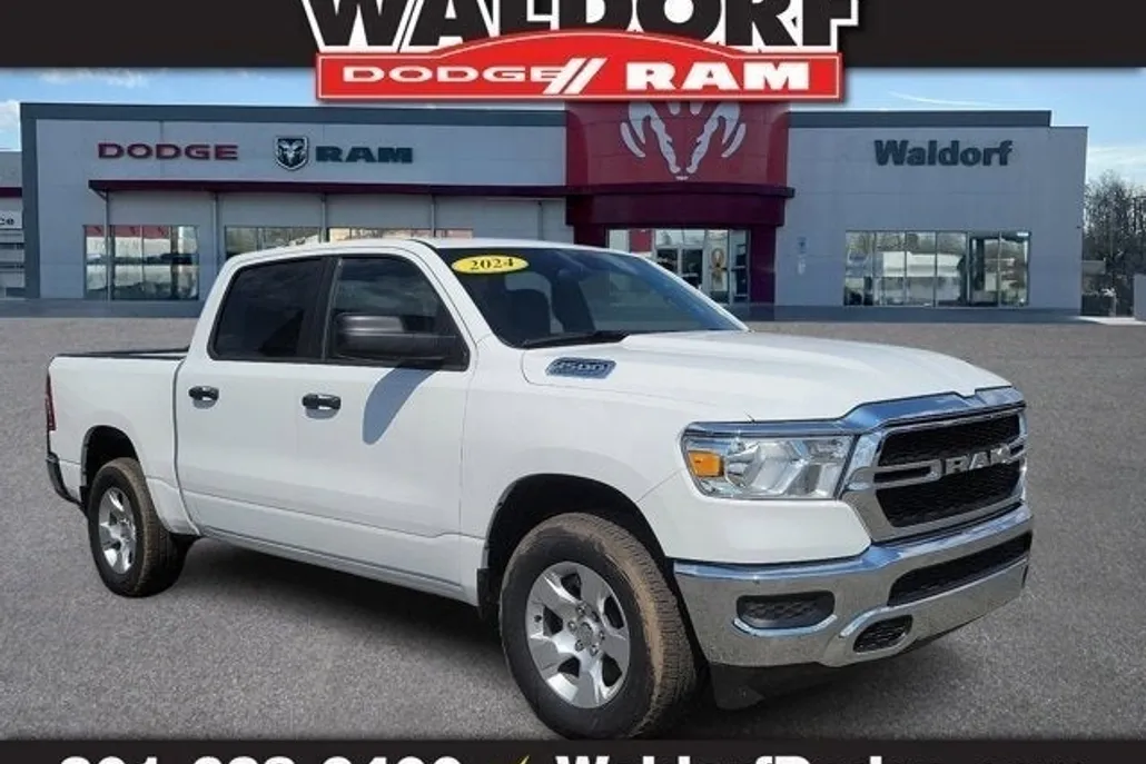 2024 Ram 1500 Tradesman photo 1