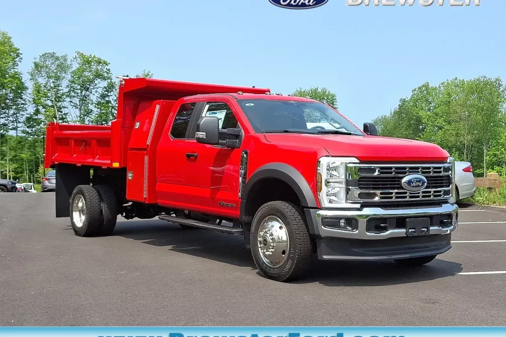 2025 Ford F-550 XL photo 1