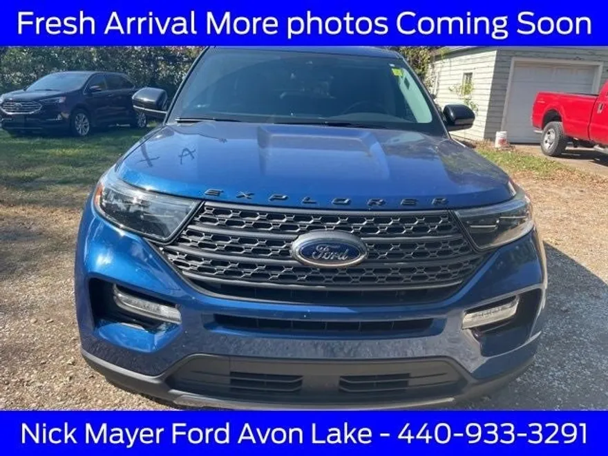 2022 Ford Explorer XLT photo 1