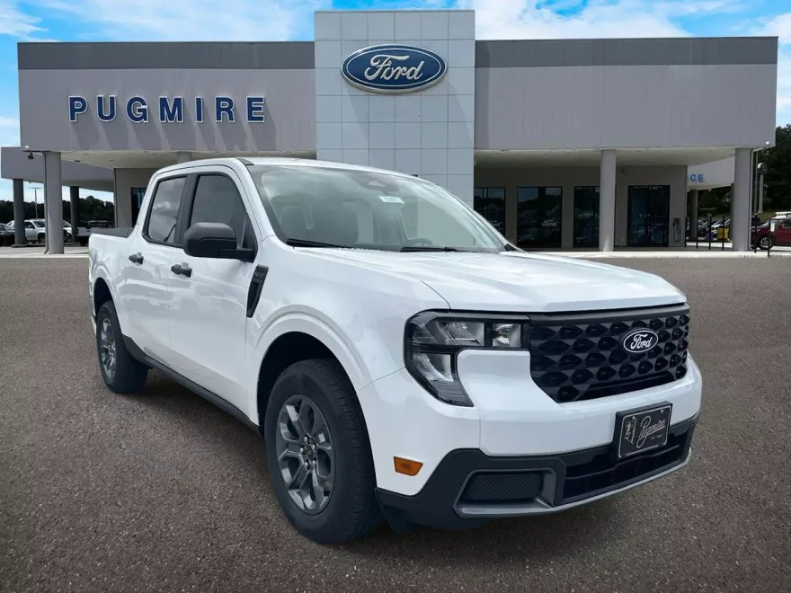 2025 Ford Maverick XLT photo 1