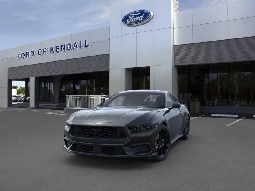 2025 Ford Mustang EcoBoost photo 1