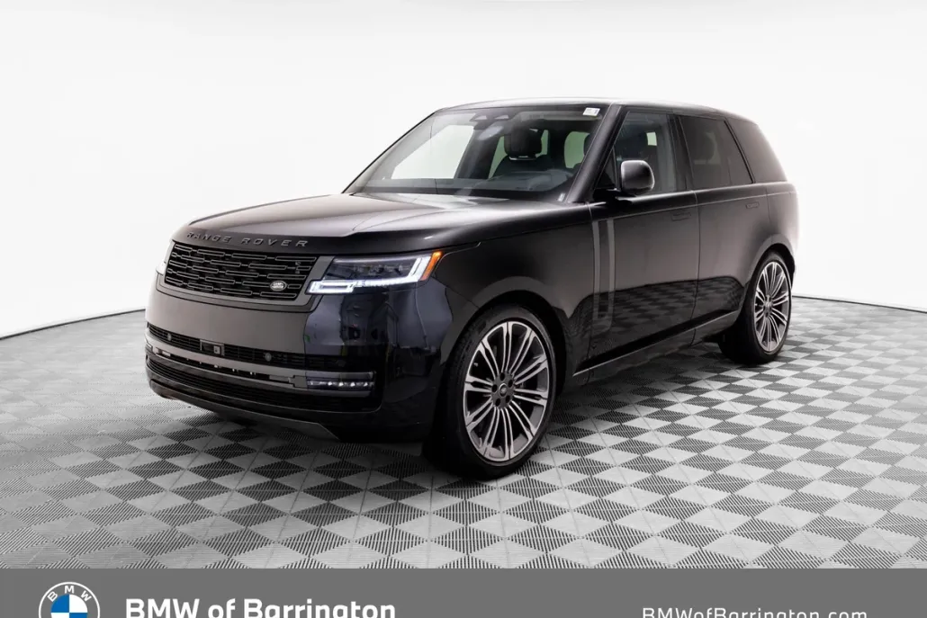 2025 Land Rover Range Rover SE photo 1