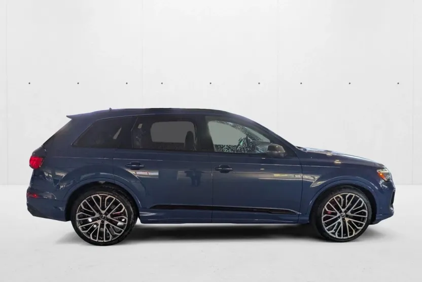 2025 Audi SQ7 Prestige photo 1
