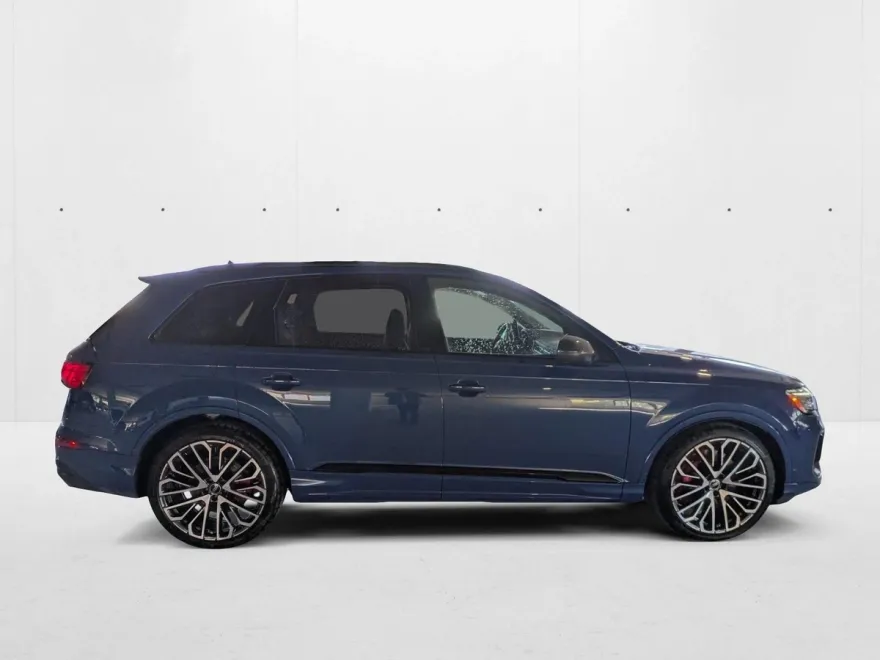 2025 Audi SQ7 Prestige photo 1