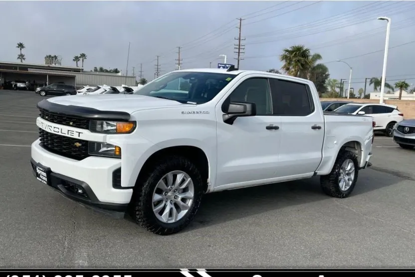 2021 Chevrolet Silverado 1500 Custom photo 1