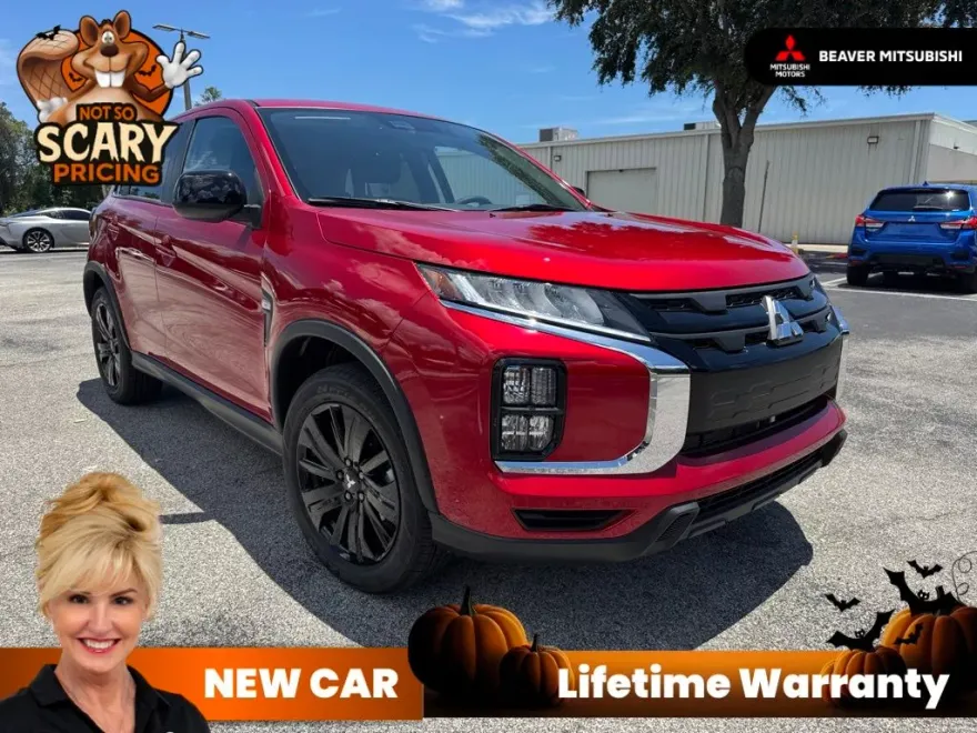 2025 Mitsubishi Outlander Sport LE photo 1