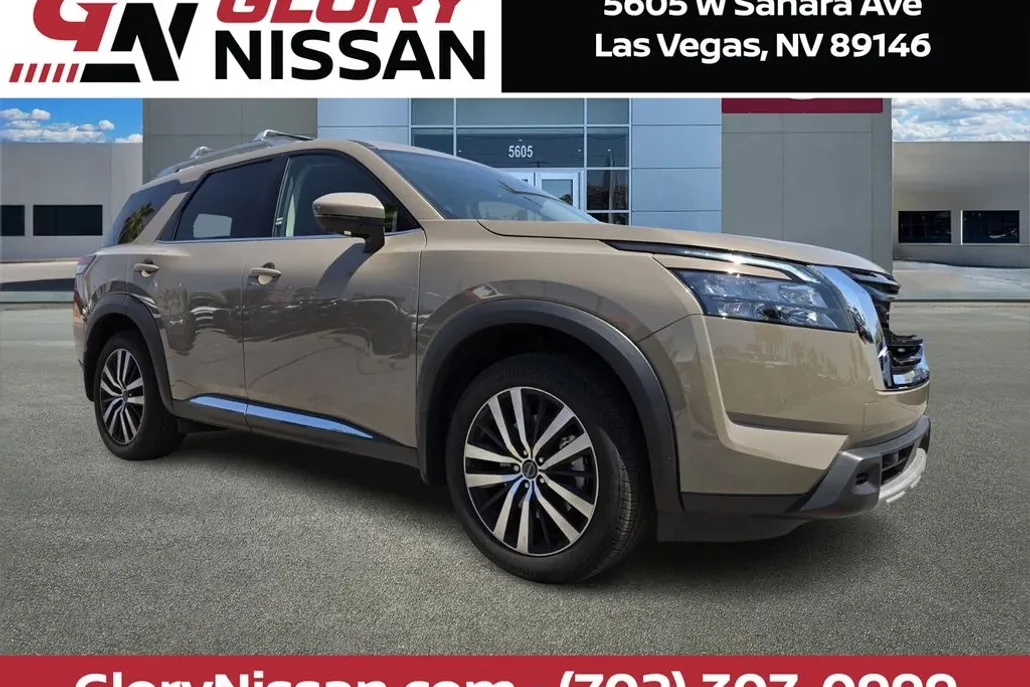 2025 Nissan Pathfinder Platinum photo 1