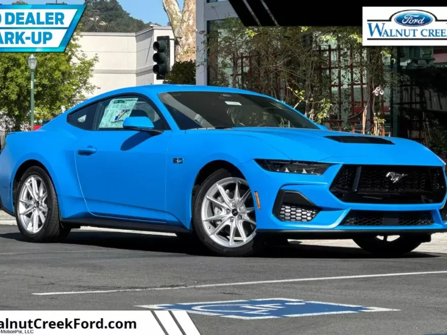 2025 Ford Mustang GT Premium photo 1