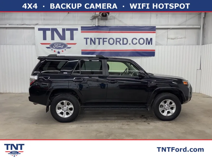 2024 Toyota 4Runner SR5 photo 1