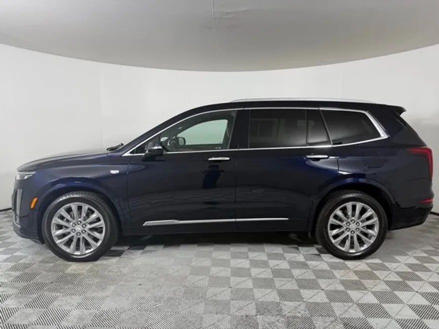 2022 Cadillac XT6 Premium Luxury photo 1