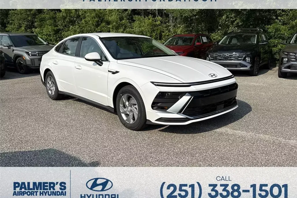 2025 Hyundai Sonata SE photo 1
